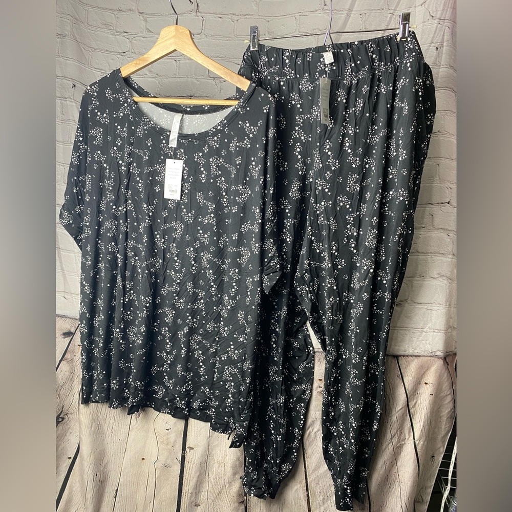 NWT Lane Bryant Cacique sleep set, size 22/24